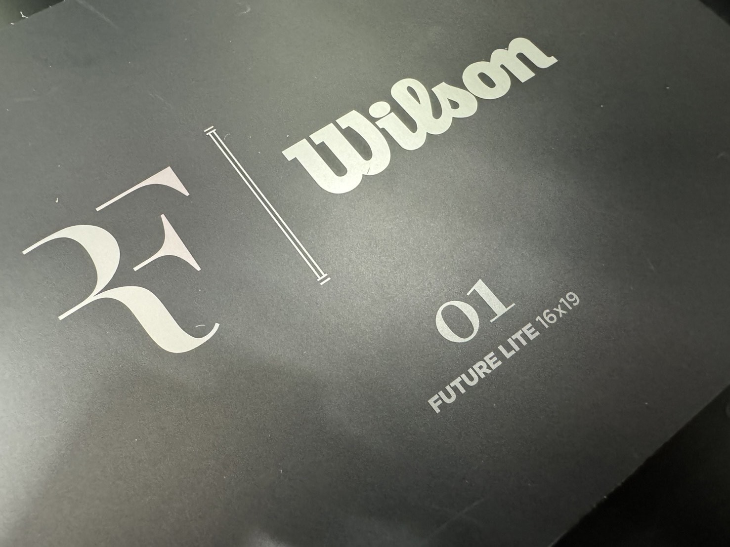 WILSON RF01 FUTURE LITE入荷しました！