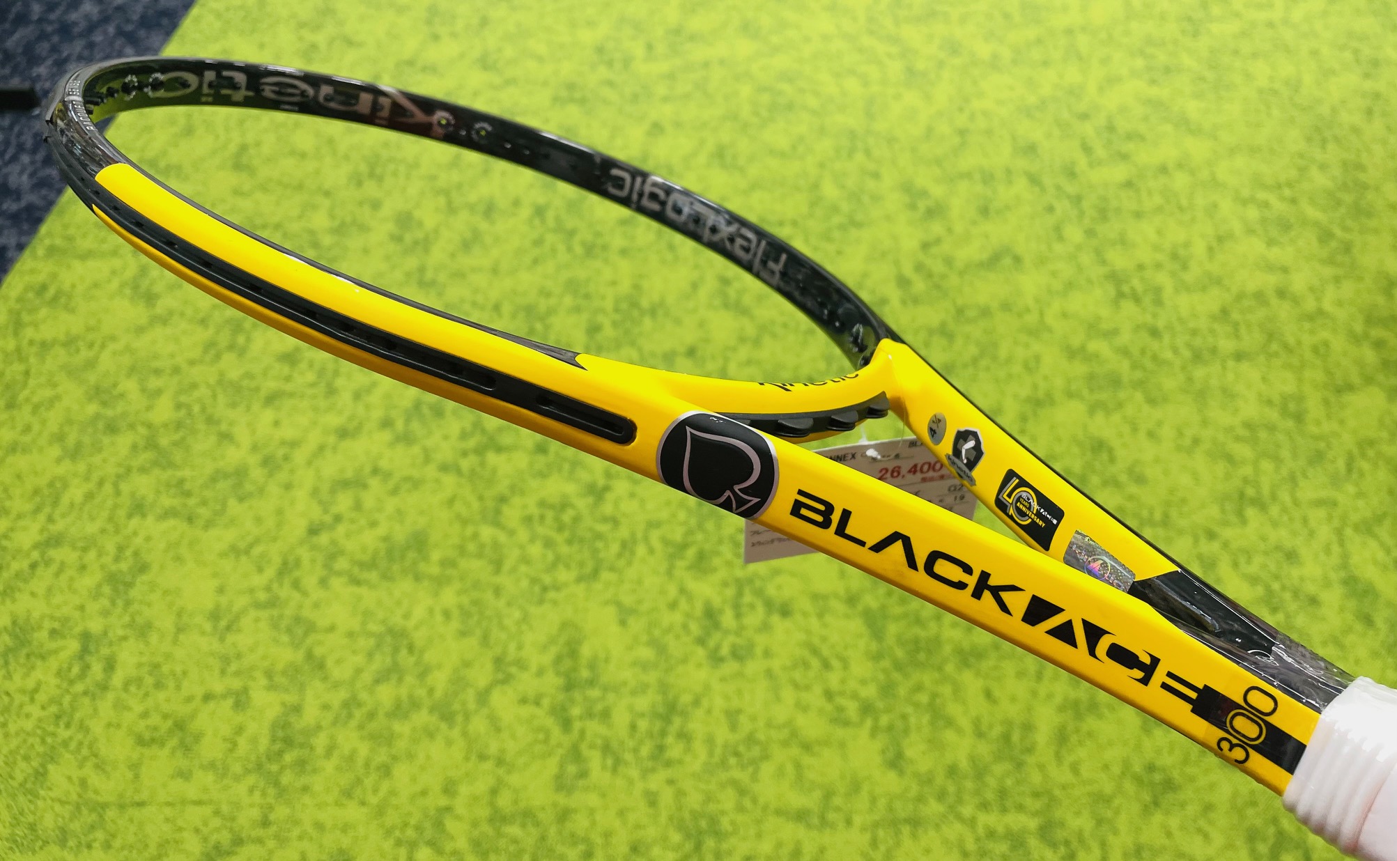 今週のオススメ中古ラケット(The introduction of our rackets)
