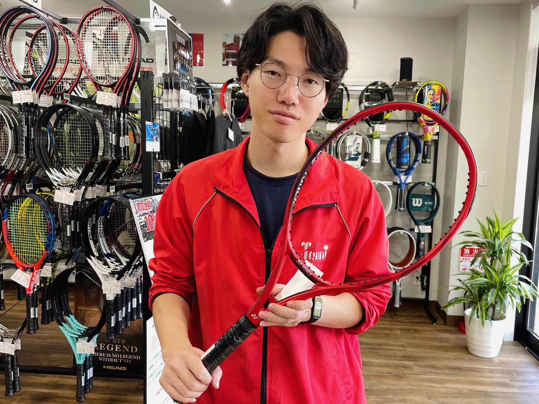 My favorite racket !! (Simy’s impression)