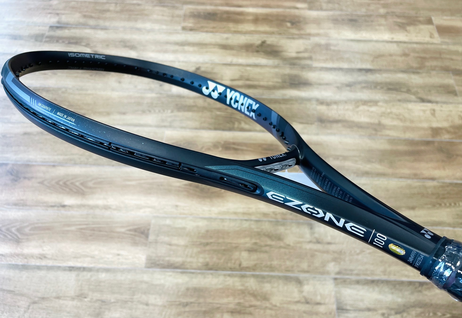 今週のオススメ中古ラケット(The introduction of our rackets)