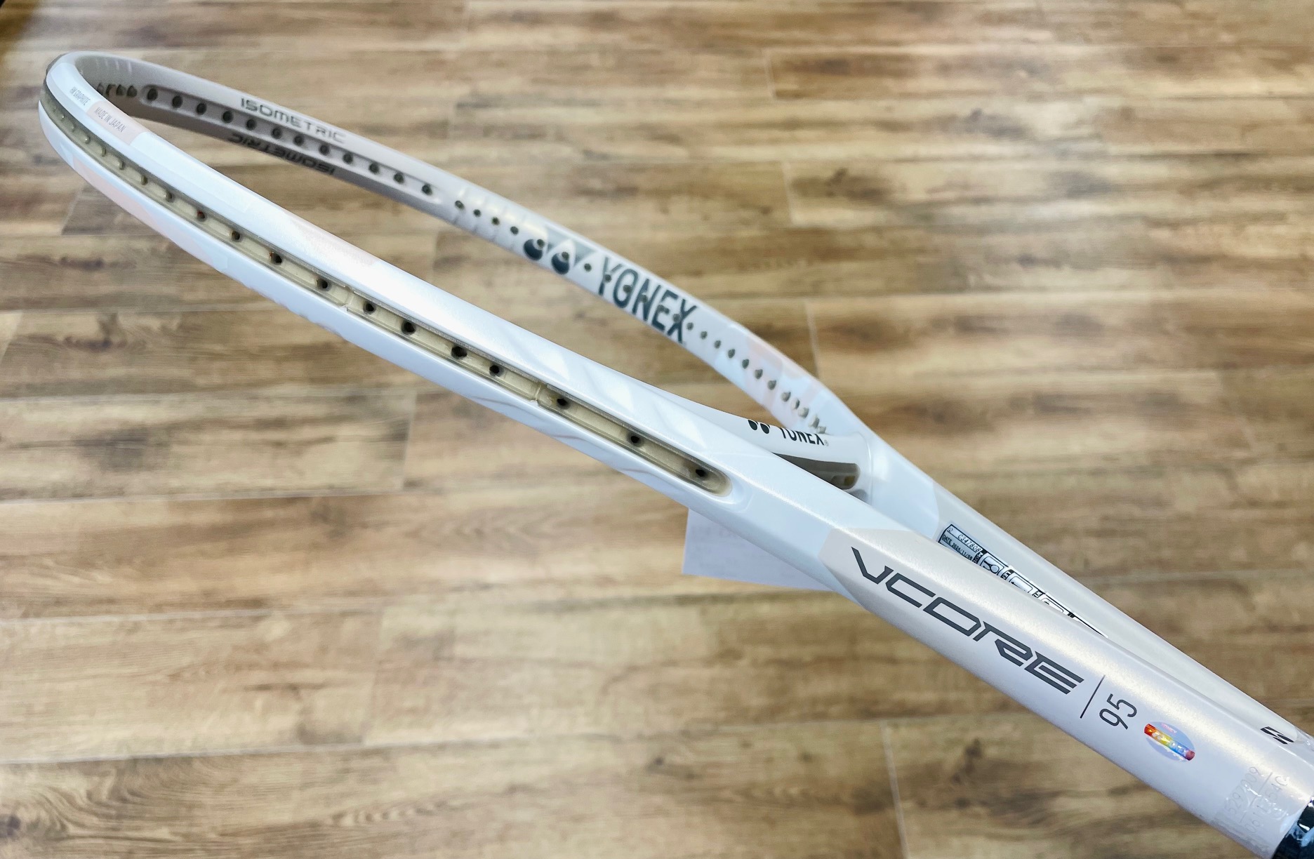 今週のオススメ中古ラケット｛VCORE 95・PRO STAFF RF97｝