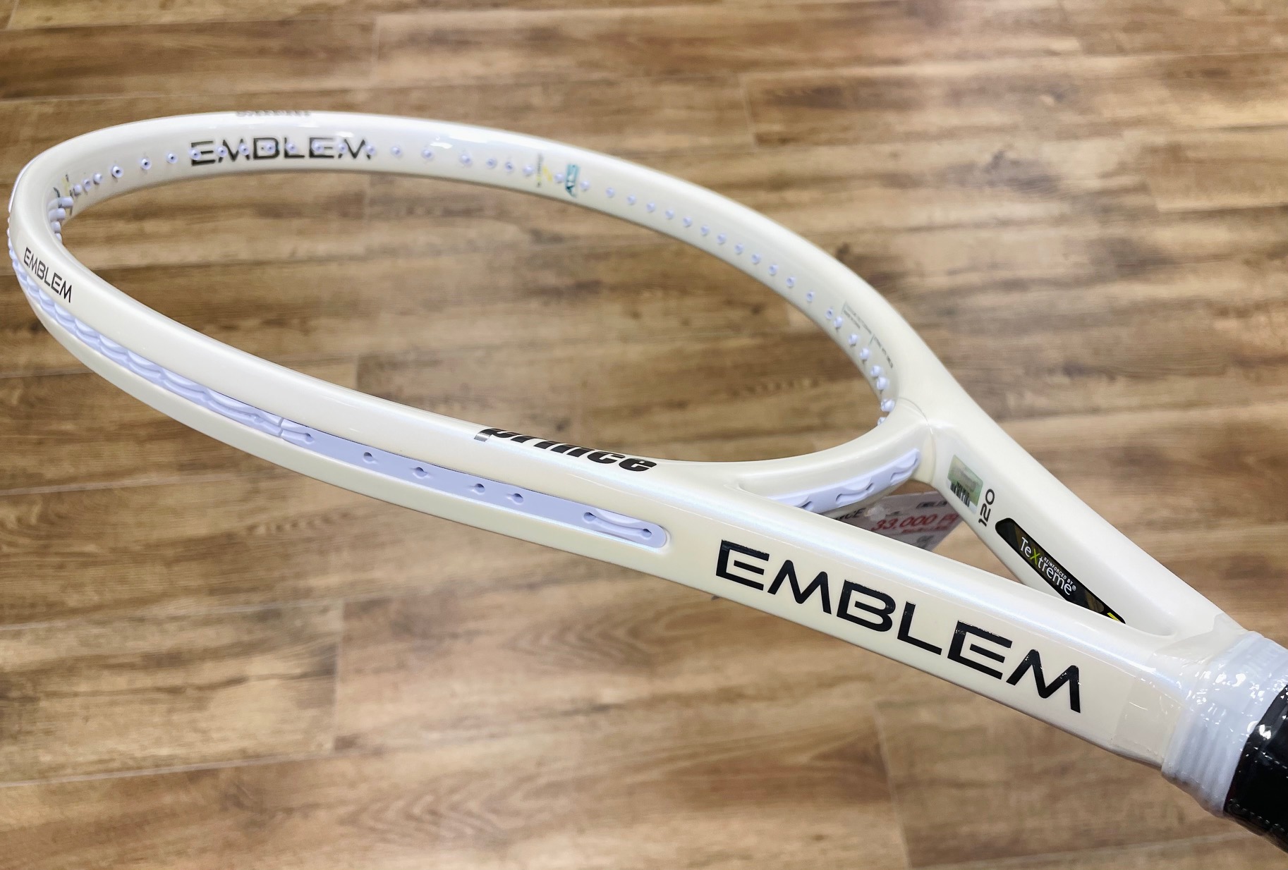 今週のオススメ中古ラケット｛EMBLEM120・PREMIER ESP 105｝(The introduction of our rackets)
